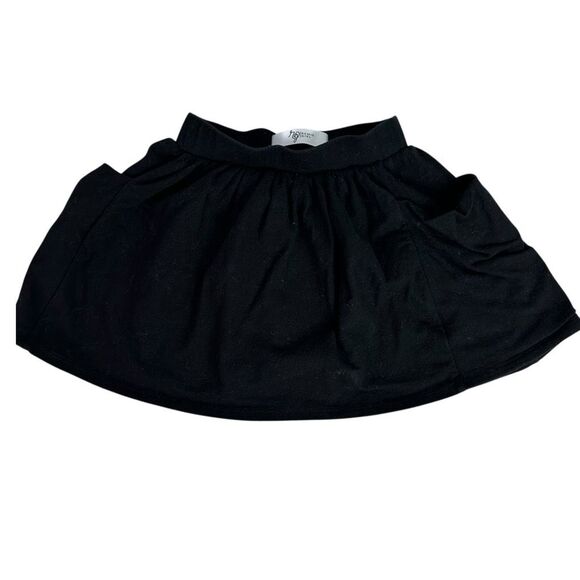 Remie Girl Skirt size 4 Black with Pockets - Picture 3 of 5